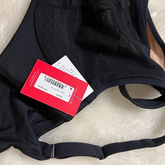 SPANX Women's Illusion Lace Minimizer Bra - Picture 7 of 8